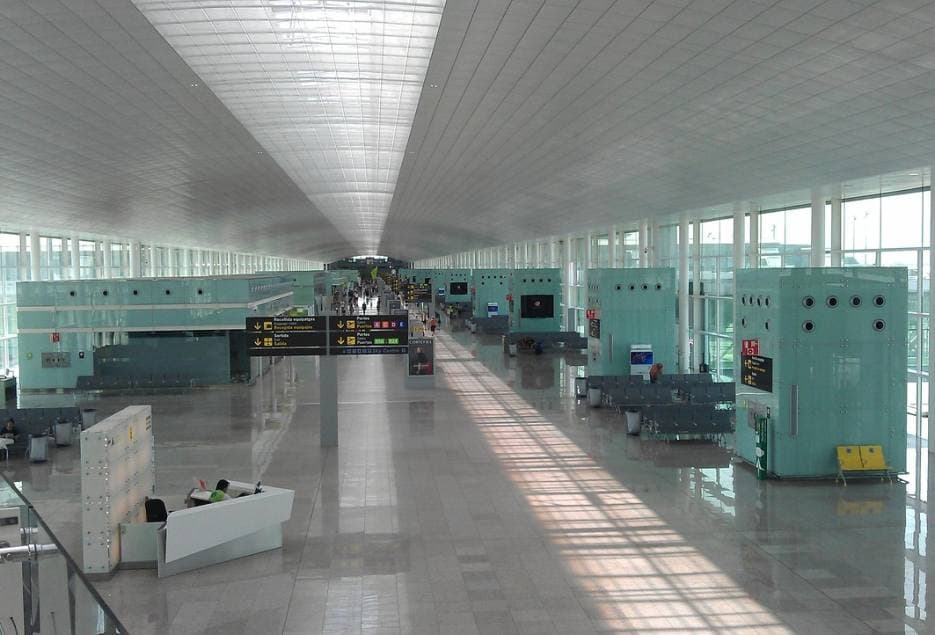 Vilken Terminal Landar du på i Barcelona? T1 eller T2 - Guide 2026