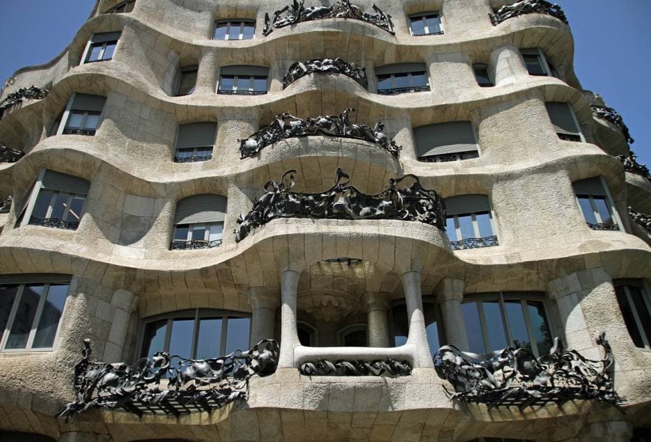 Är Casa Milà värt besöket? La Pedrera tips, pris och omdöme 2026