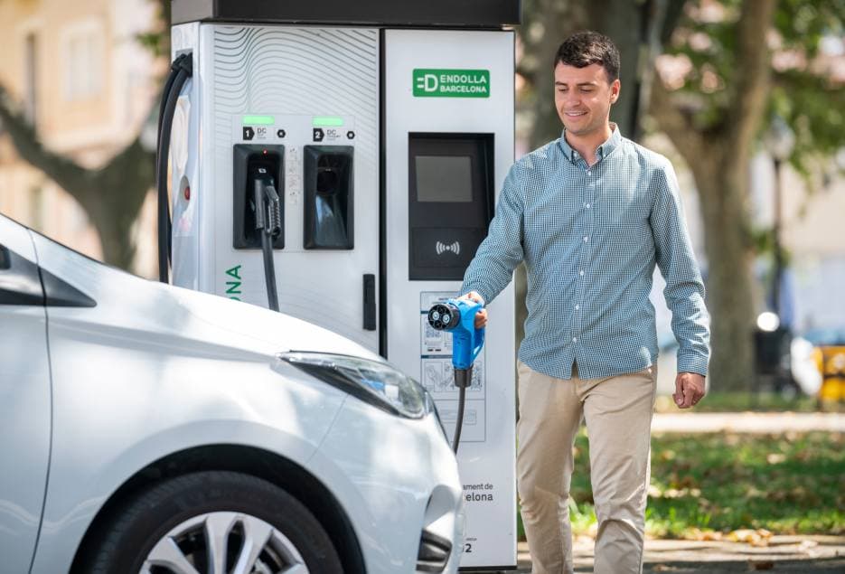 Hyra Elbil Barcelona 2026 - Guide & Tips