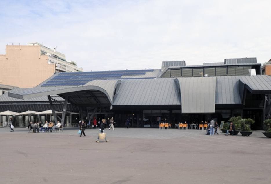 Mercat de la Barceloneta- Matmarknaden vid stranden i Barcelona 2026