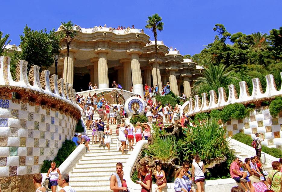 Park Güell - Biljetter & Priser 2026 (Guide + Spara Pengar)