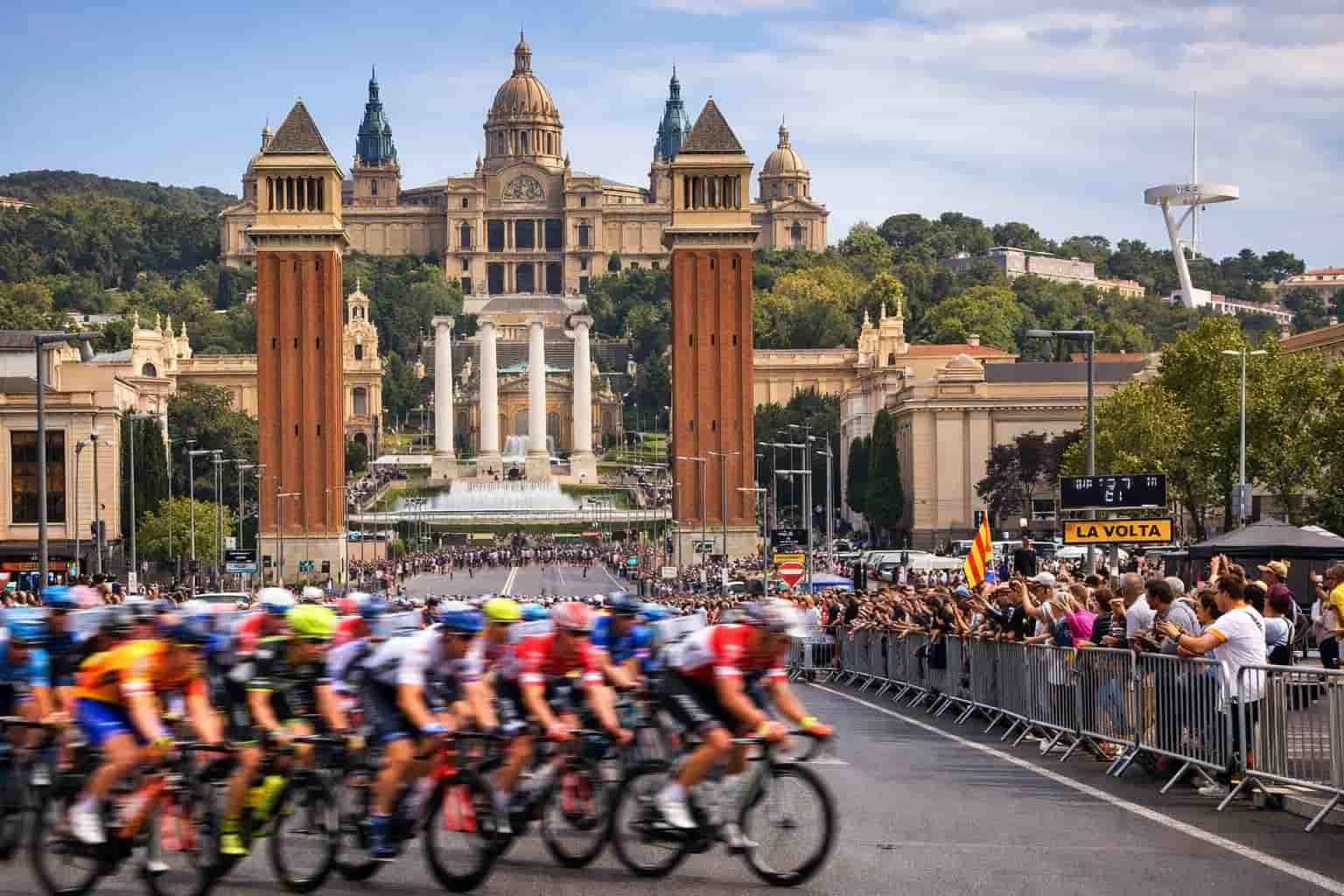 Stort cykellopp avslutas i Barcelona - påverkar trafiken i helgen