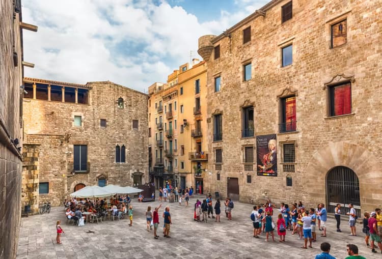 centralt-vs-utanför-centrum-i-barcelona