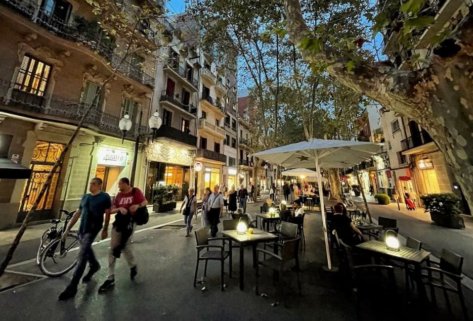 Barceloneta eller Poblenou - Vilket strandområde passar dig?